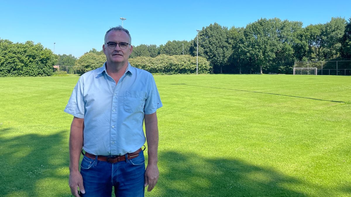 Deal gemeente en Weiteveense Boys: kunstgras voor woningen
