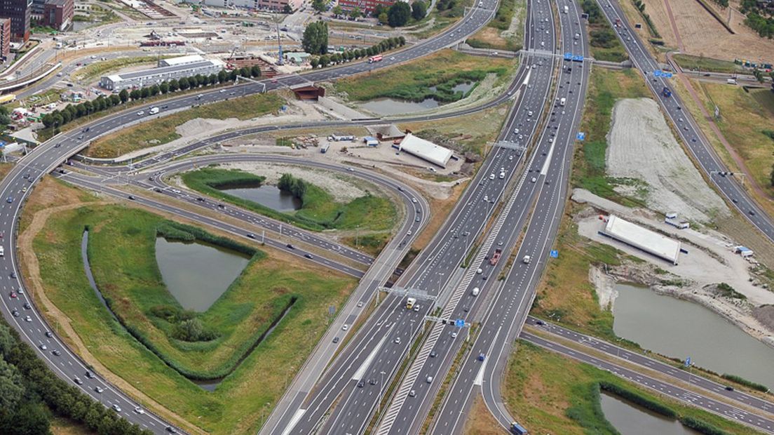 De A4 vanuit de lucht