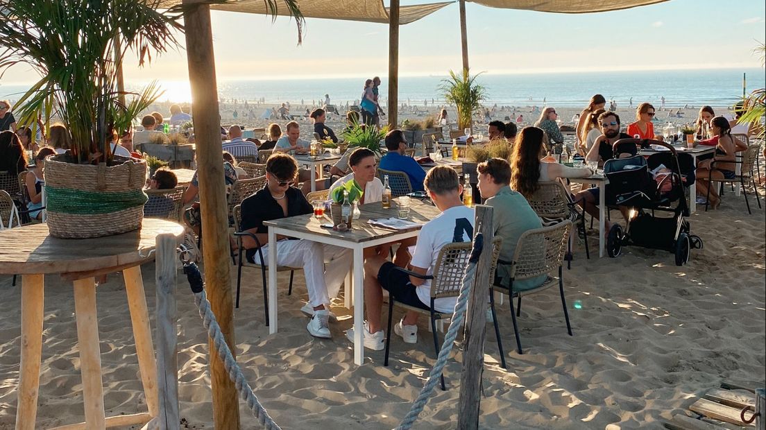 WOW Beachclub tijdens een eerdere zomer