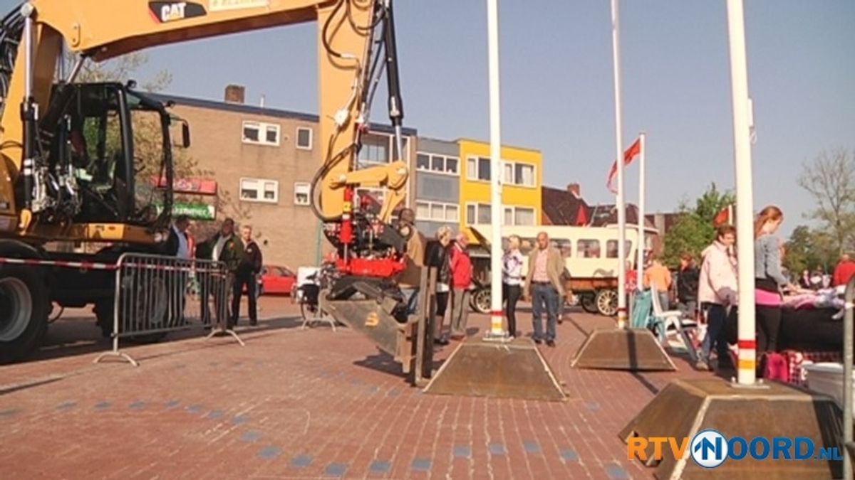 Uithuizermeeden kan vlaggenmasten eindelijk verplaatsen