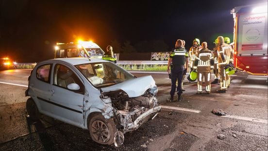 Een sprong achter de vangrail voorkomt drama op de A30