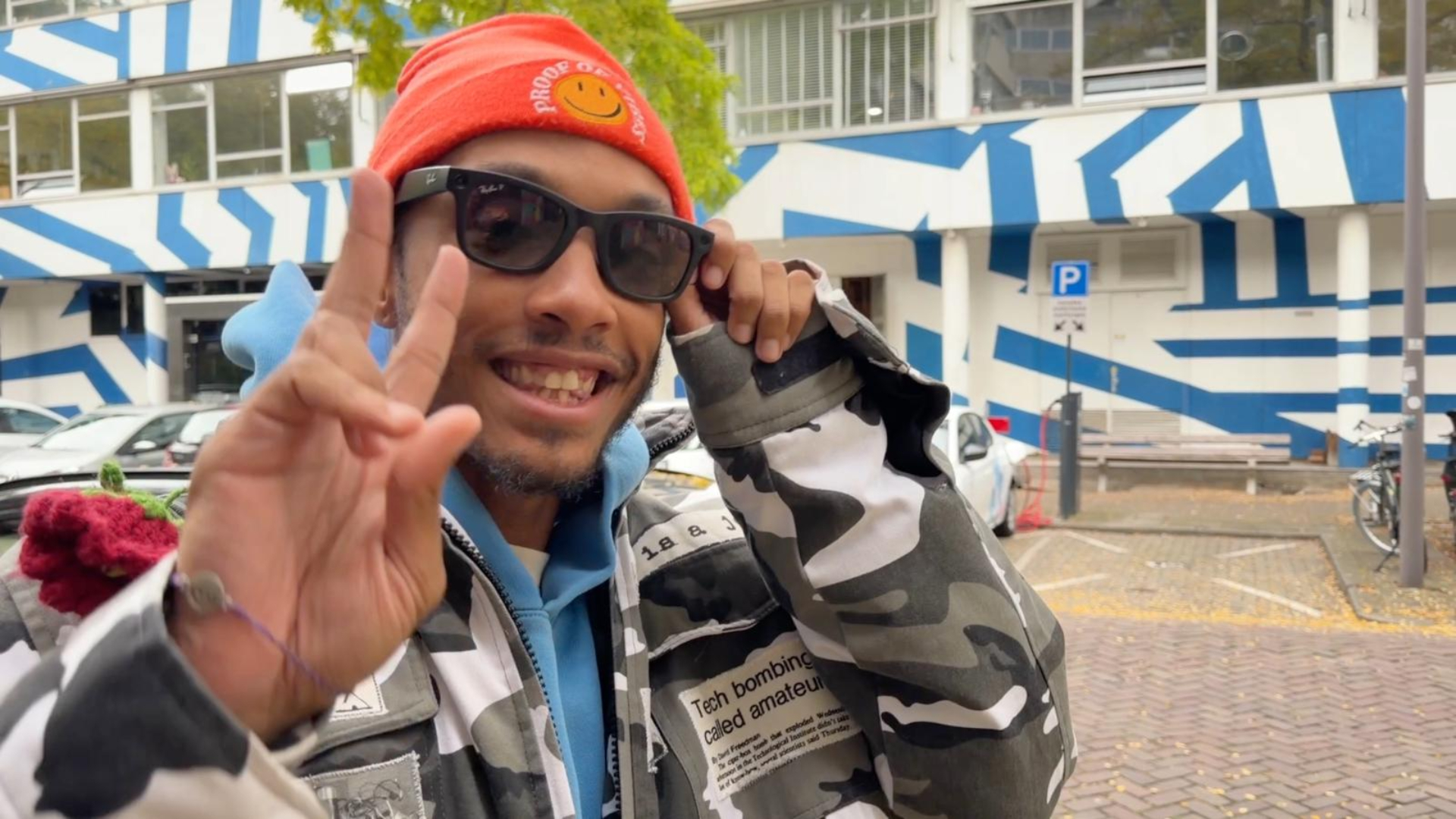 Brilfluencer Russel Ballard