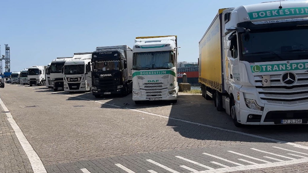 Parkeren aan de Koningin Wilhelminahaven is niet meer toegestaan voor trucks