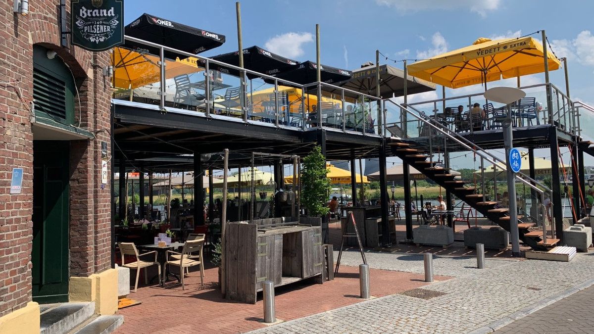 Café Wessem maakt extra terras om schade in te halen