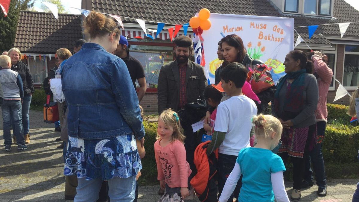 Mussel geeft Pakistaanse vluchtelingen een warm welkom