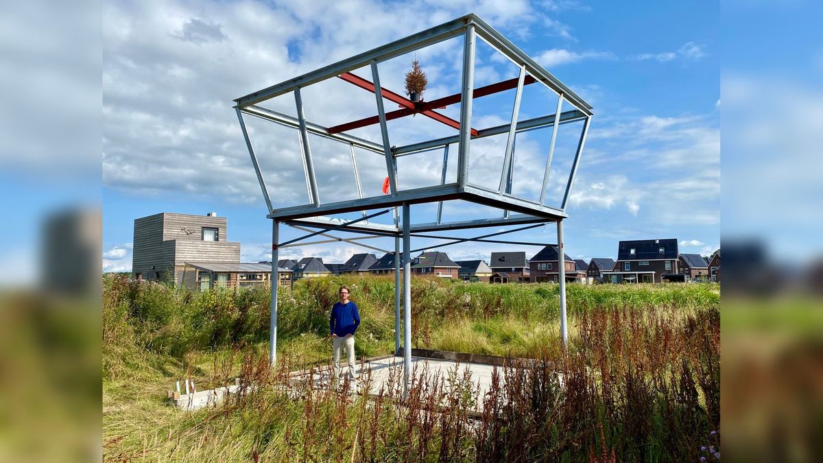 De verkeerstoren van Eelde wordt tiny house in Leeuwarden