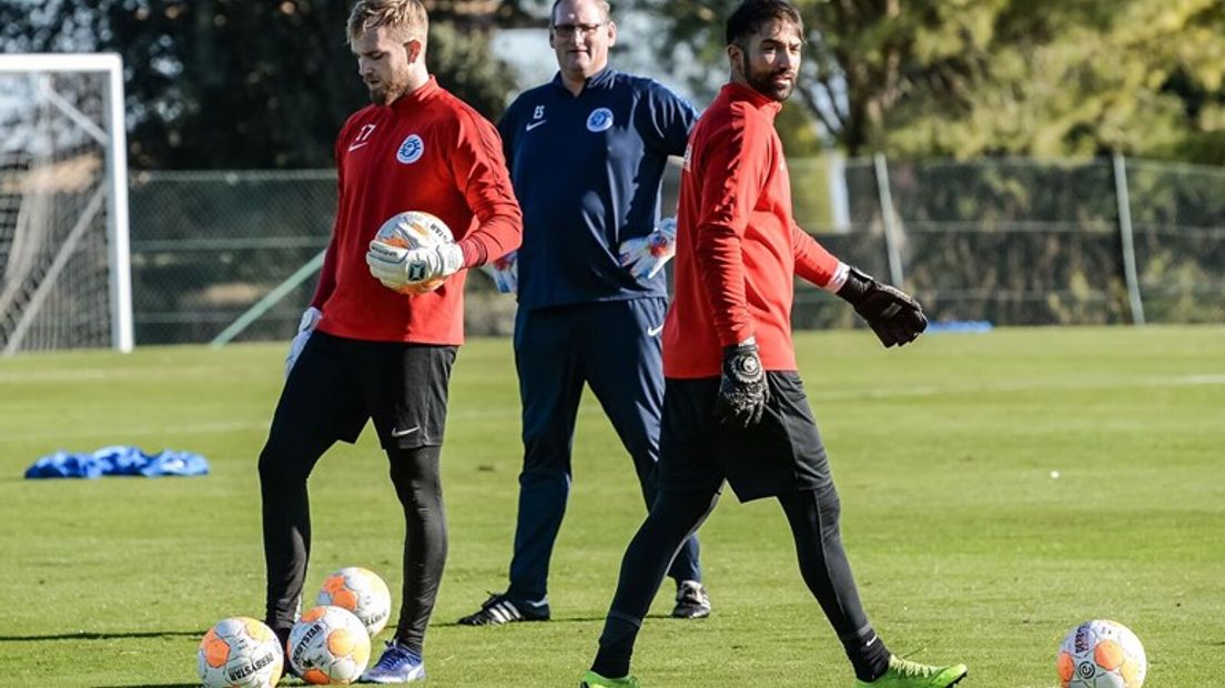 Doelman Agil Etemadi wil weg bij De Graafschap, zo meldt manager voetbal Peter Hofstede vrijdag.