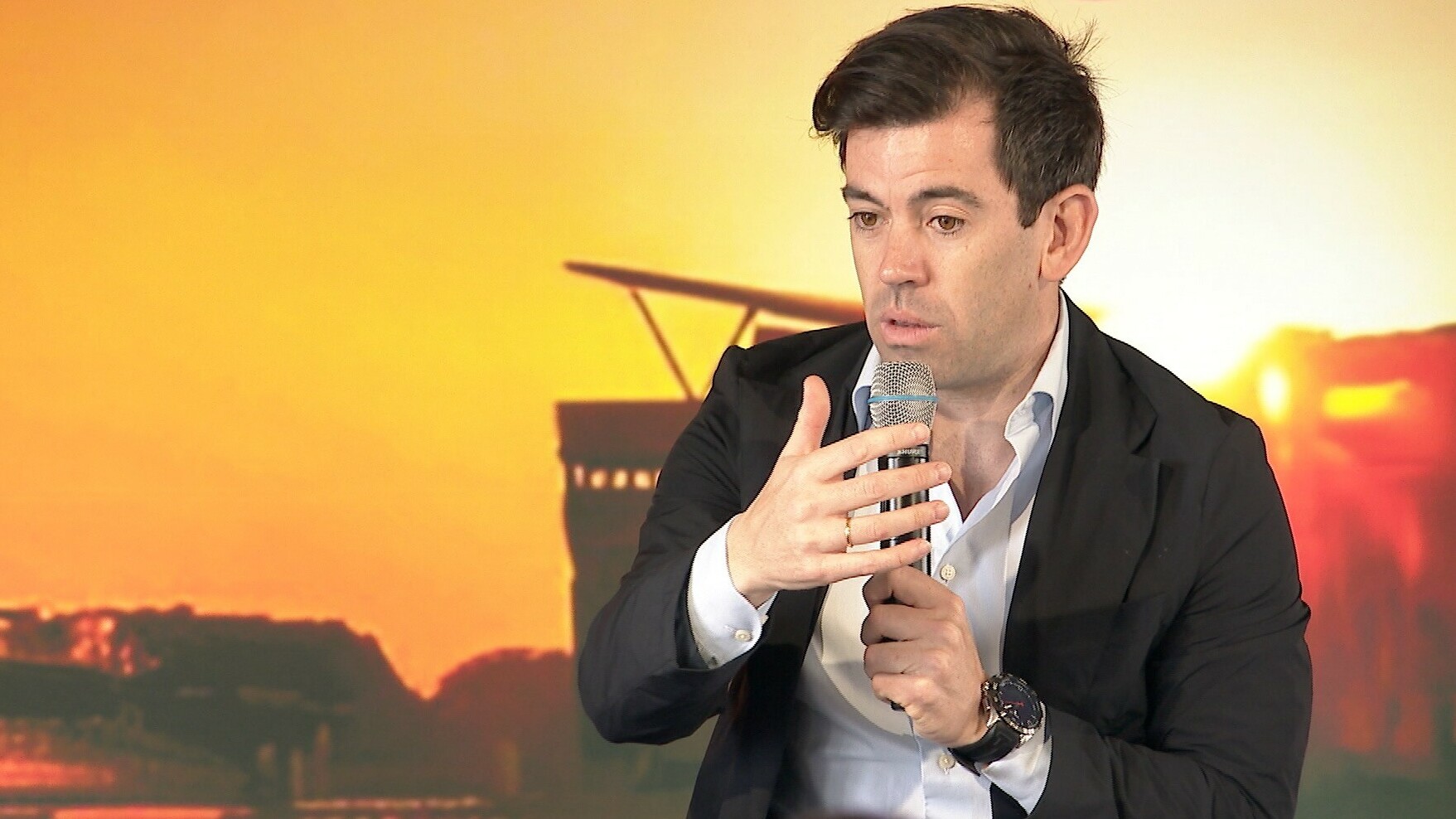 MotoGP-topman Ezpeleta vol vertrouwen over toekomst TT: Ik kijk uit naar de volgende honderd jaar