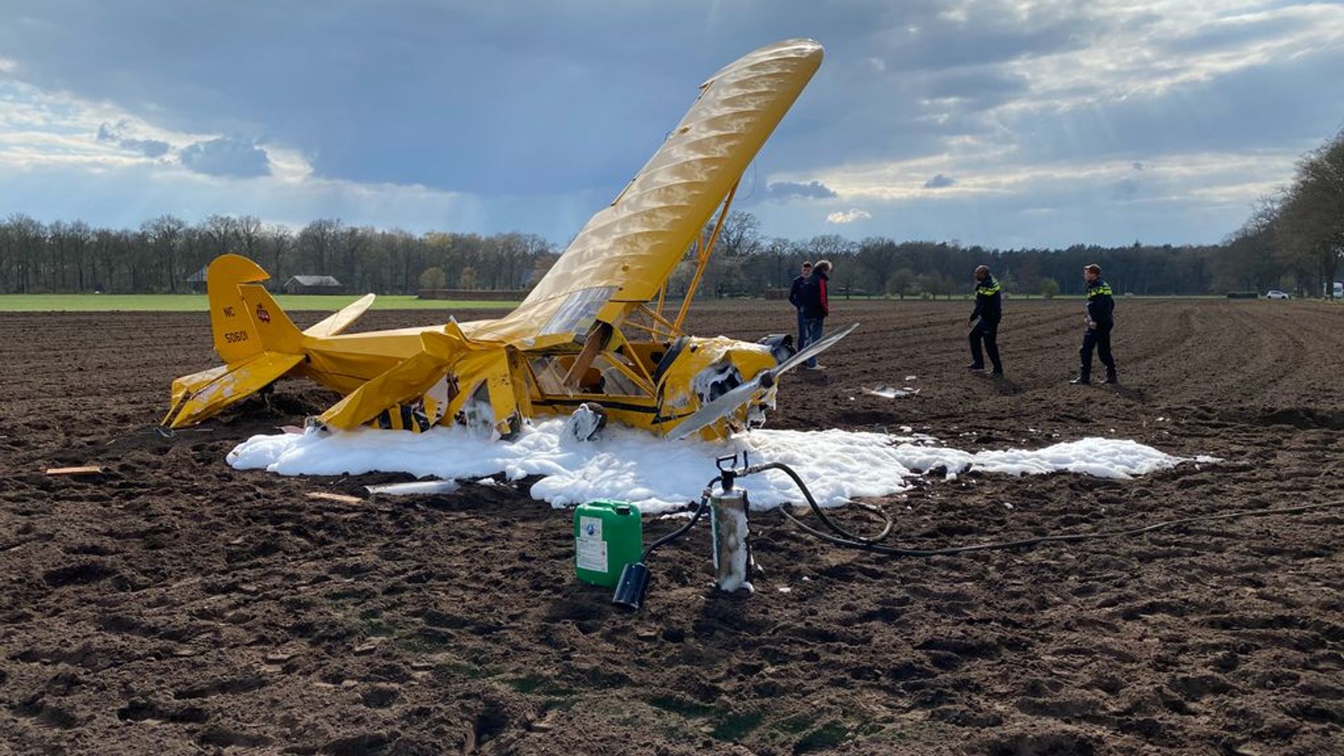 Johan Zag Crash Vliegtuigje Van Nabij: 'Gelukkig Miste Hij Ons Huis ...