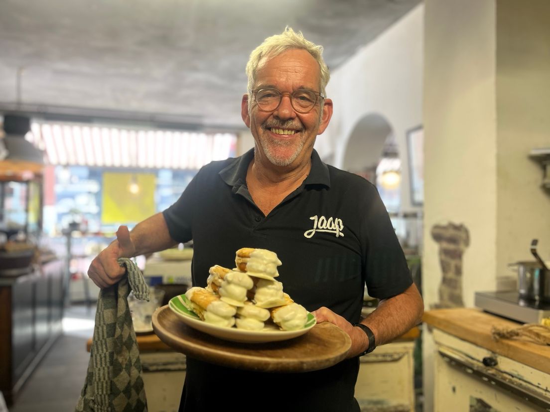 Bakker Jaap Korteweg met 'zijn' schapenpoten