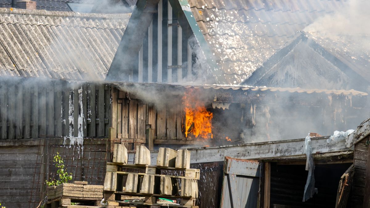 'Stevig uitslaande' schuurbrand in Aldeboarn