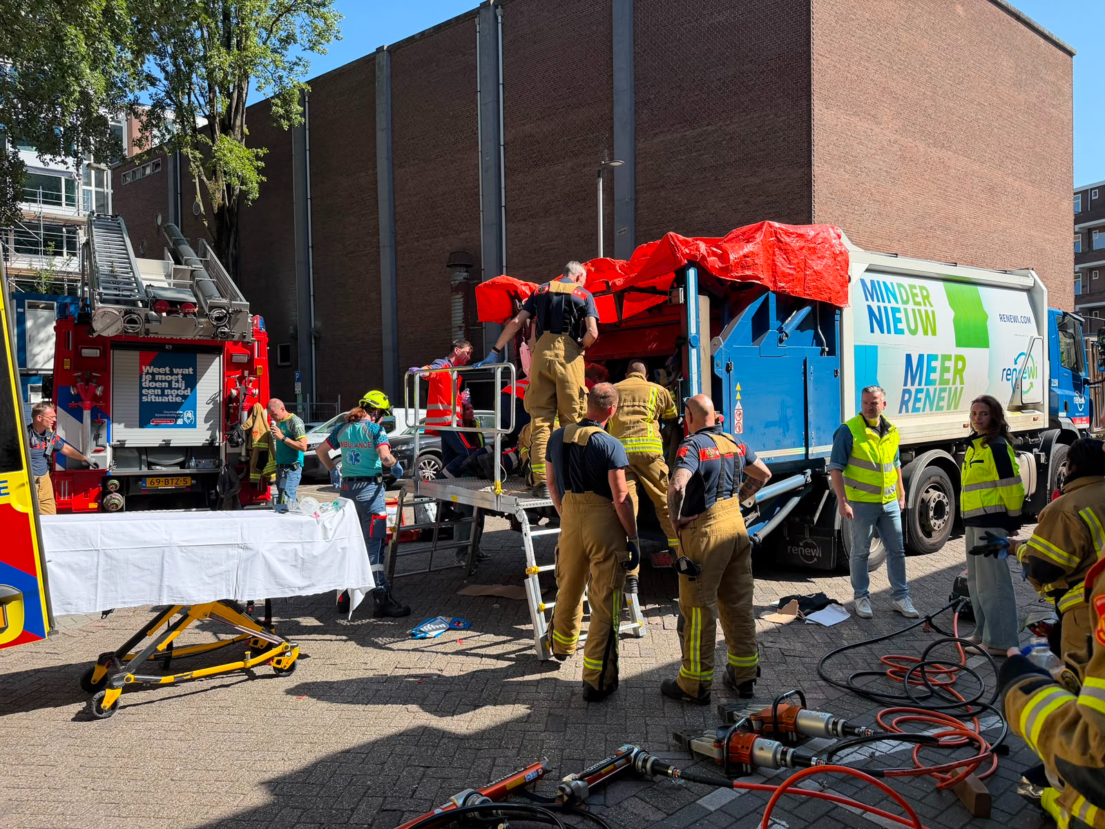 Brandweer overlegt over plan van aanpak
