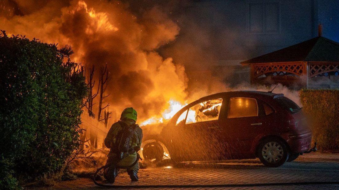 De autobrand in Tolkamer.