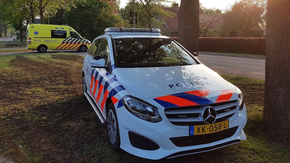 Aanrijding in Tubbergen, man naar ziekenhuis