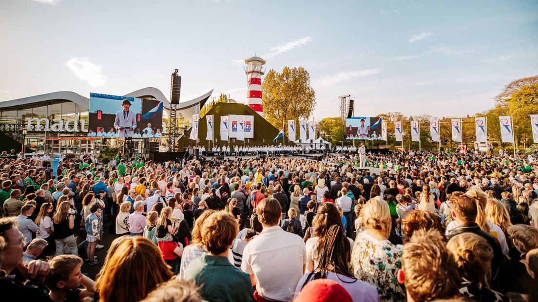 Nationale Kinderherdenking in Madurodam