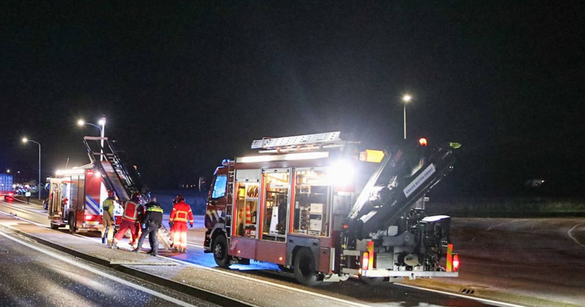 112-nieuws: Dode door ongeval bij Alteveer • Auto raakt van de weg bij Loppersum