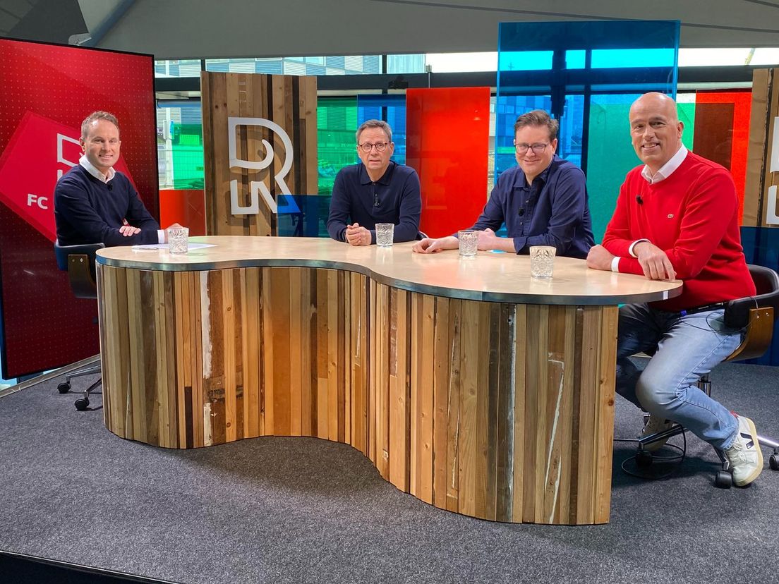 FC Rijnmond met van links naar rechts: Bart Nolles, Jan Everse, Dennis van Eersel en Ruud van Os