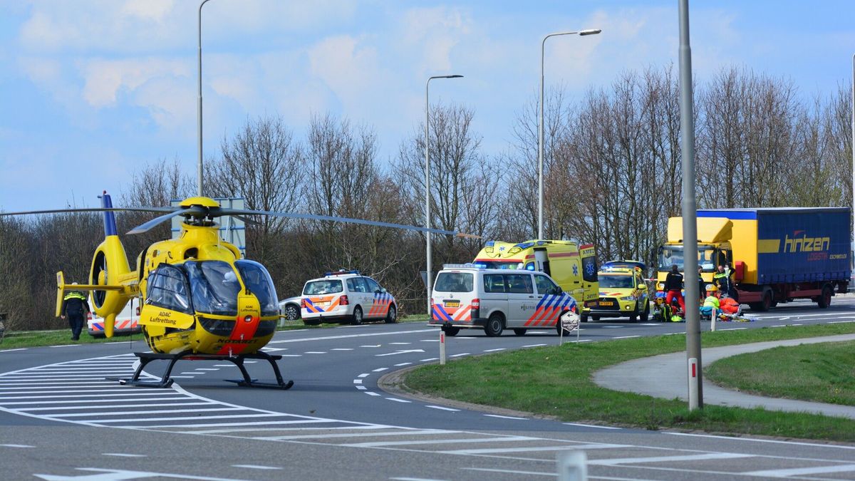 Traumahelikopter naar aangereden fietsster in Geulle
