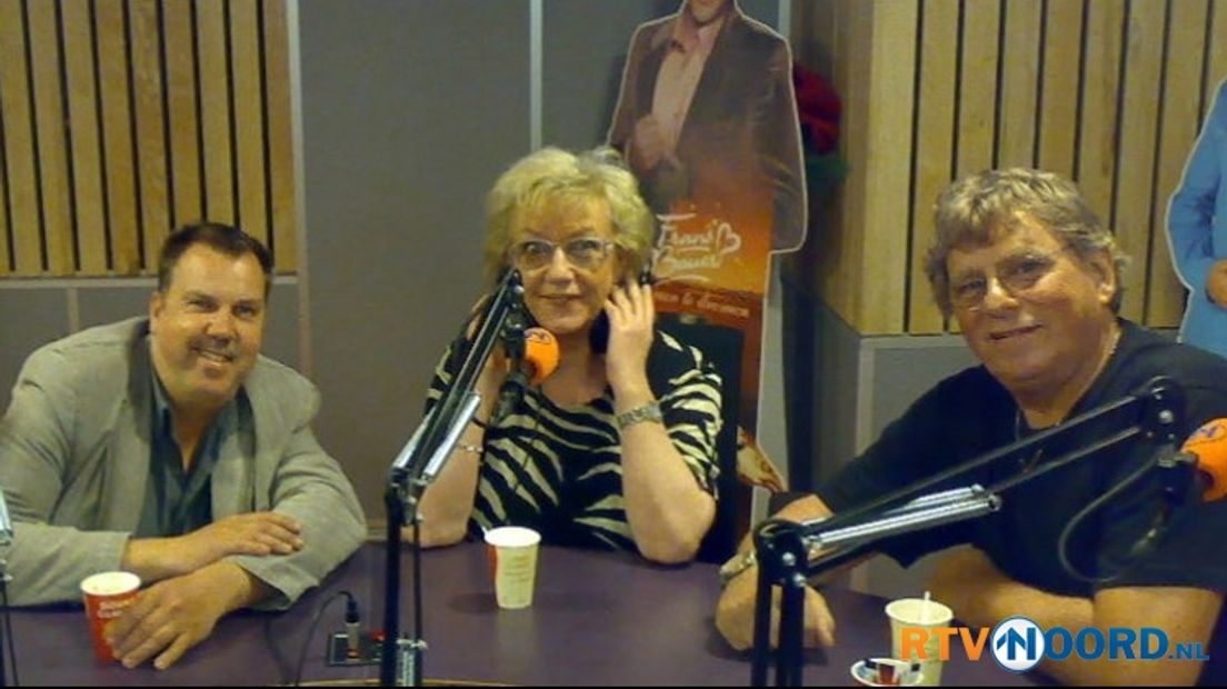 Zangeres Zwaan overleden - RTV Noord