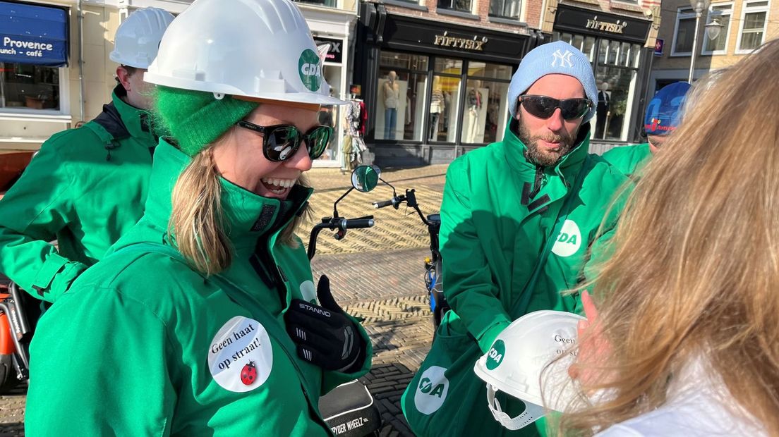 It CDA-team mei in 'Geen haat op straat'-sticker