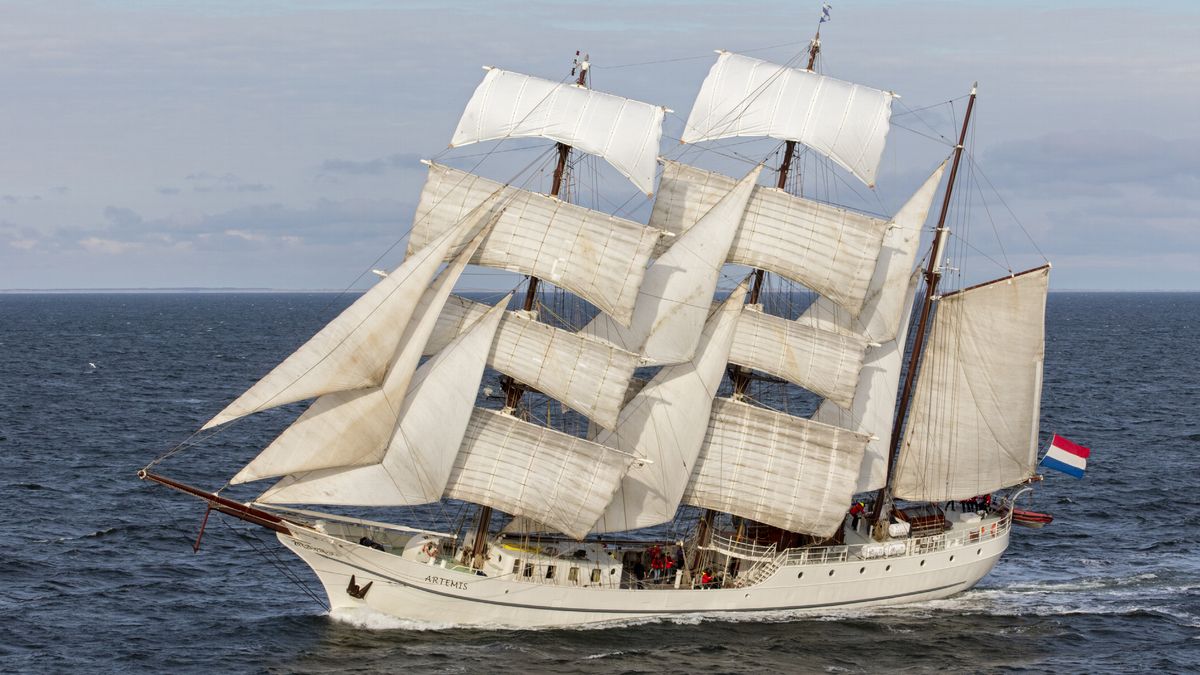 Honderdjarige Artemis krijgt eindelijk boegbeeld bij Sail: 