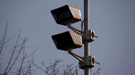 Duizenden overtreders geflitst bij Gelderse spoorwegovergangen