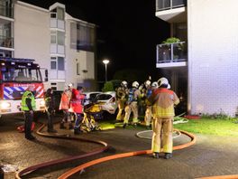 Brandweer redt man uit brandende woning in Baarn