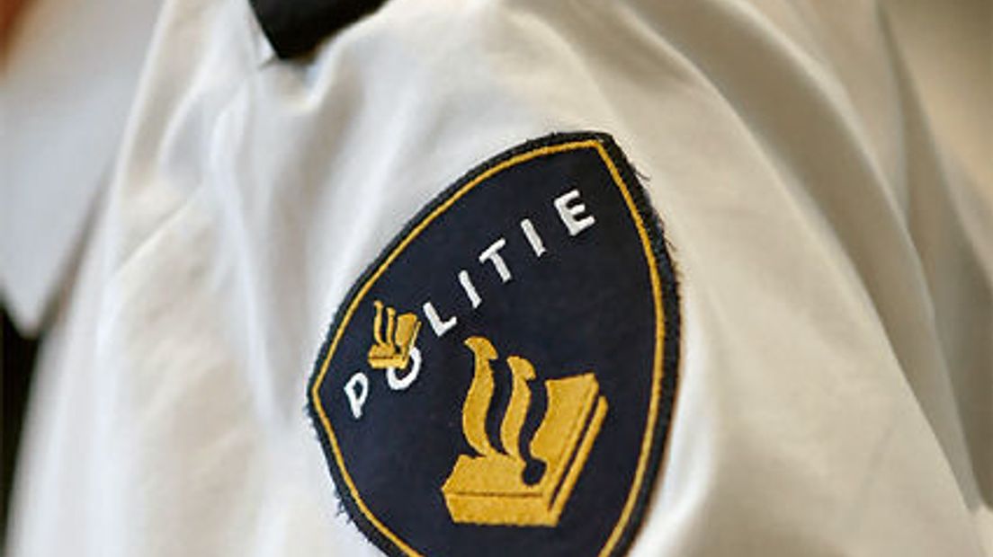 politie1_b1e5c9e4a2911fcdc1257874003e8c2f.jpg