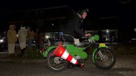 Luilakken in Barneveld • kleedje leggen