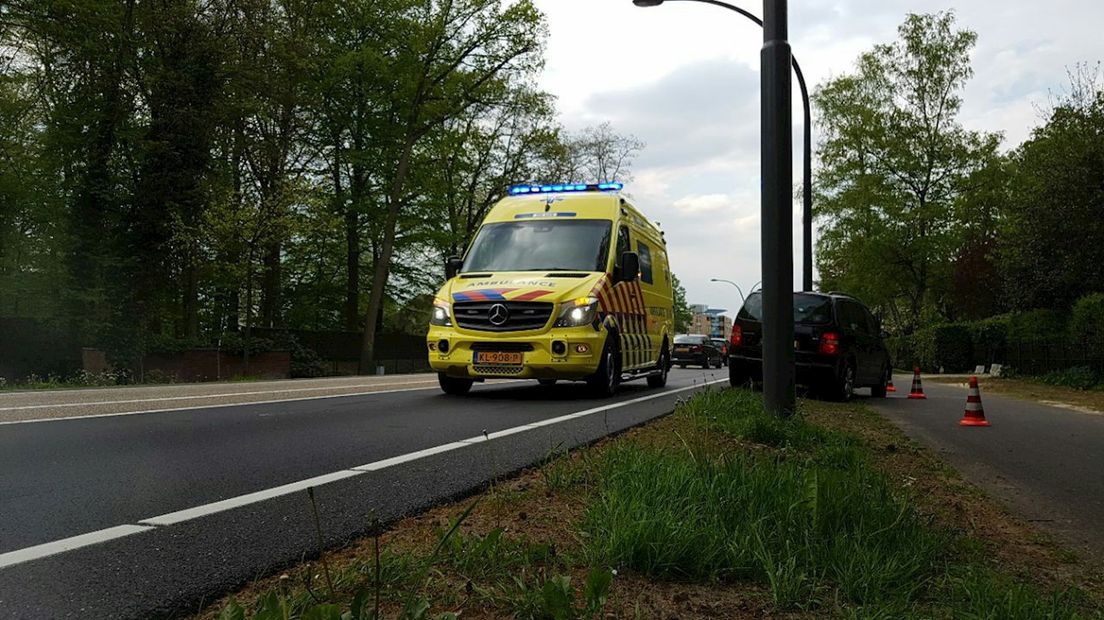 Kop-staartbotsing in Hengelo