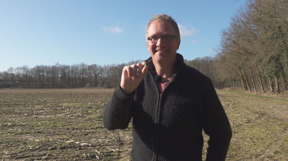 Archeoloog Kasper van den Berghe uit Zwolle ziet toename ammoniak in de bodem