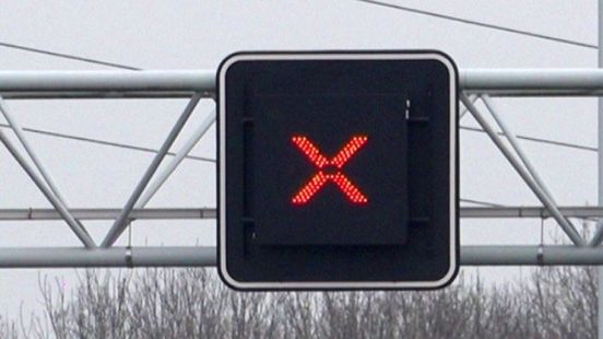 Megafile op A15 na ongeluk. Megafile op A15 na ongeluk.