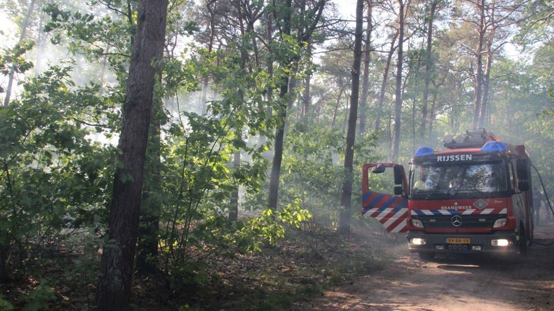 Brandweer in Rijssen rukt uit voor natuurbrand