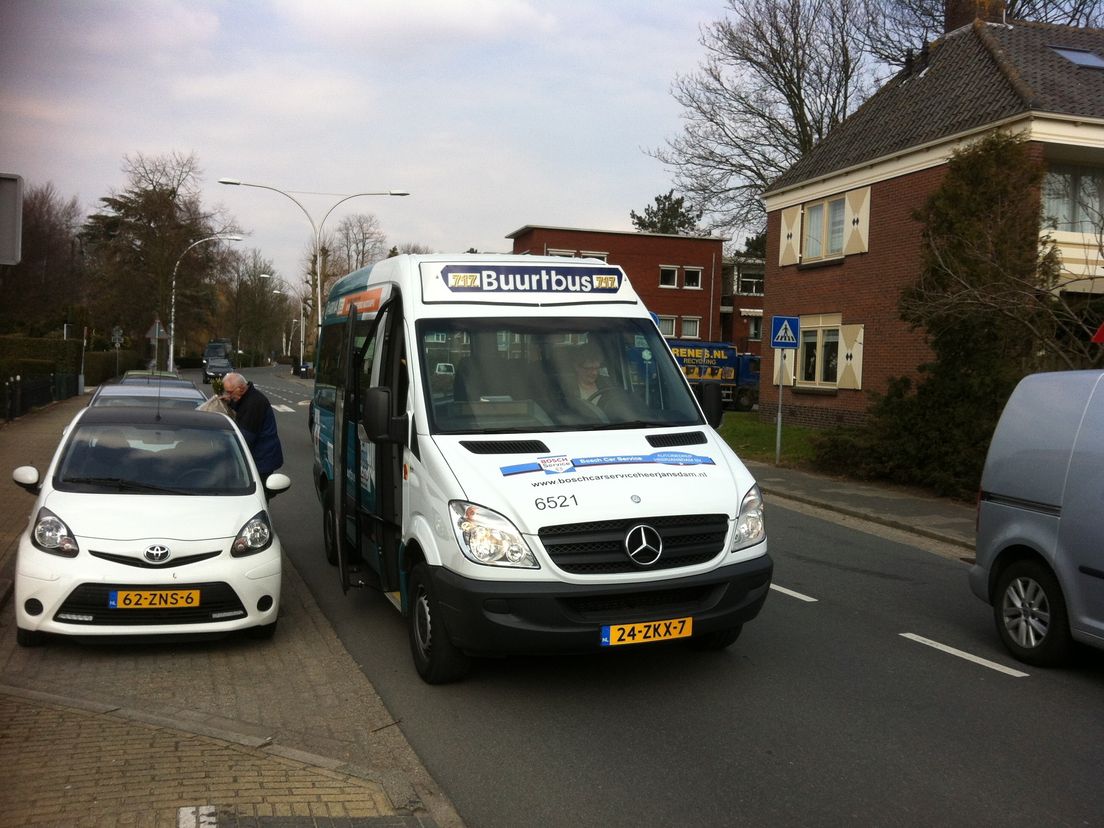 Lijn 717 rijdt dagelijks zijn ronde tussen Barendrecht en Zwijndrecht