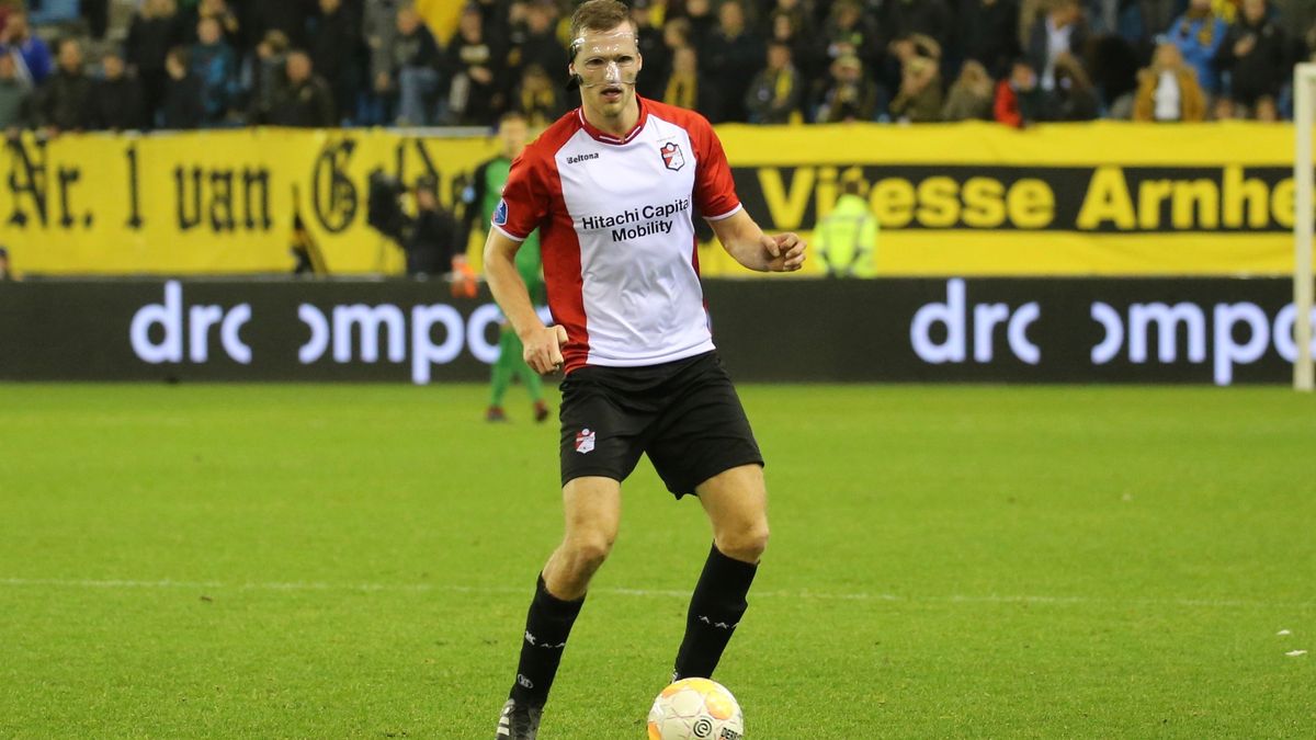 Siekman, Klok, Gronsveld en Warmolts vertrekken bij FC Emmen