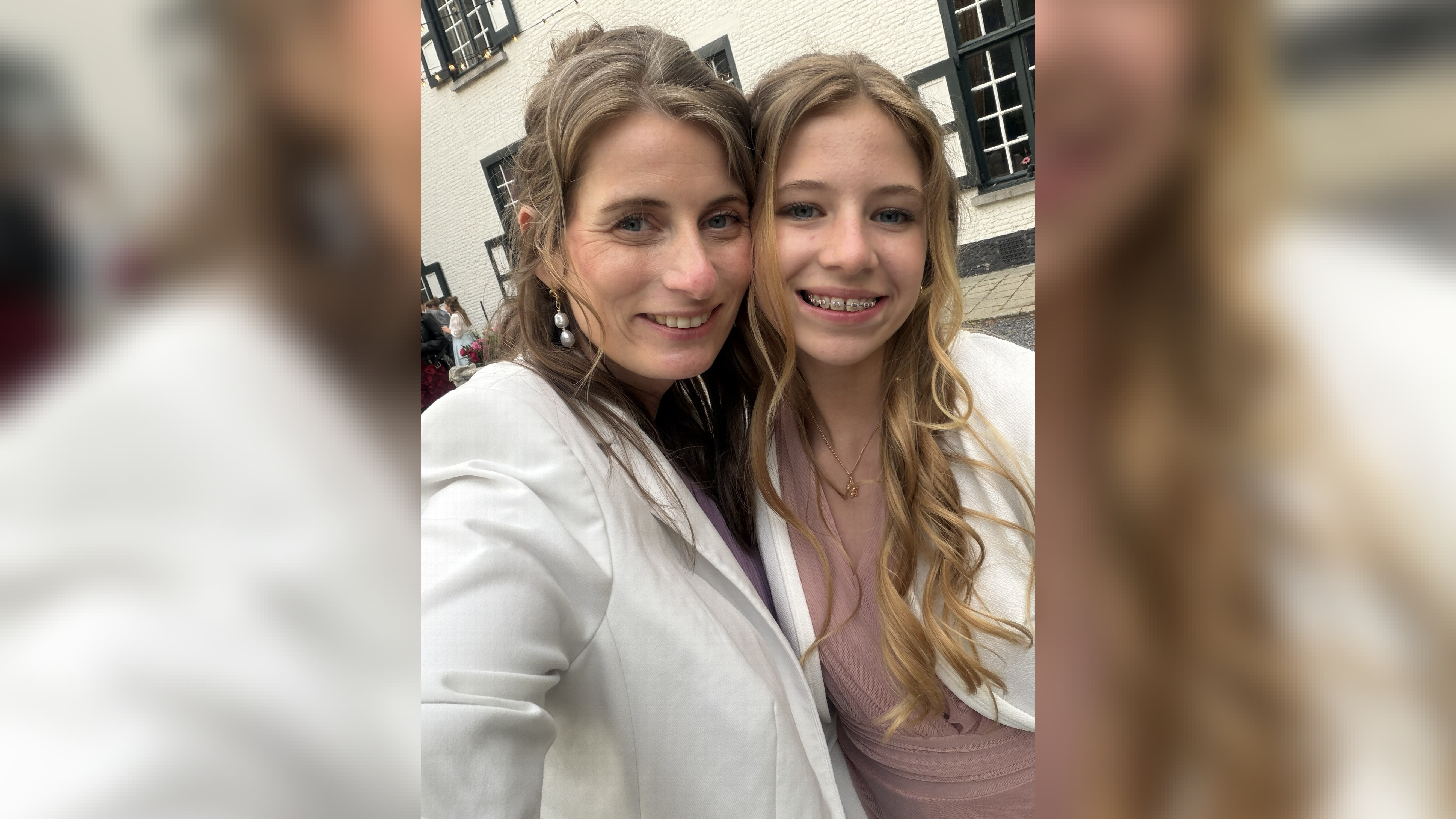 'Ze waren onze kinderen, niet zomaar slachtoffers': moeder van Sarah over ongeluk Terhole