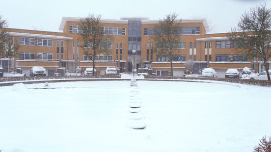 Jongen (15) zwaar mishandeld in speeltuin: klappen voorwerp op hoofd