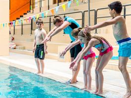 Geen zwemles voor Haagse kinderen in zwembad Pijnacker: 'We krijgen geen vergoeding meer'