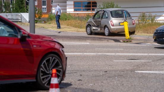 Twee gewonden bij aanrijding Deventer Home