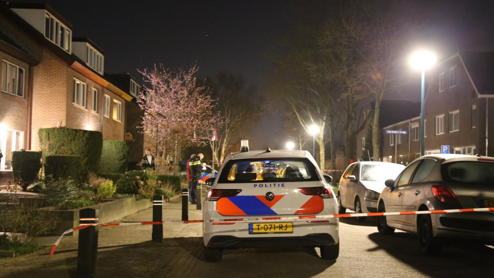 Vrouw Verdacht Van Neersteken Man In Werkhoven, Politie Zoekt ...