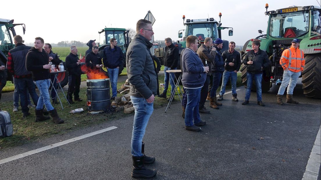 Boeren blokkeren ook de grens in Hardenberg