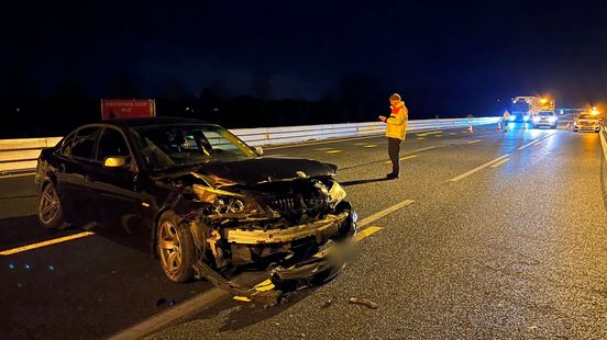Aanhouding na ongeval • brand bij kringloopwinkel. Aanhouding na ongeval • brand bij kringloopwinkel.