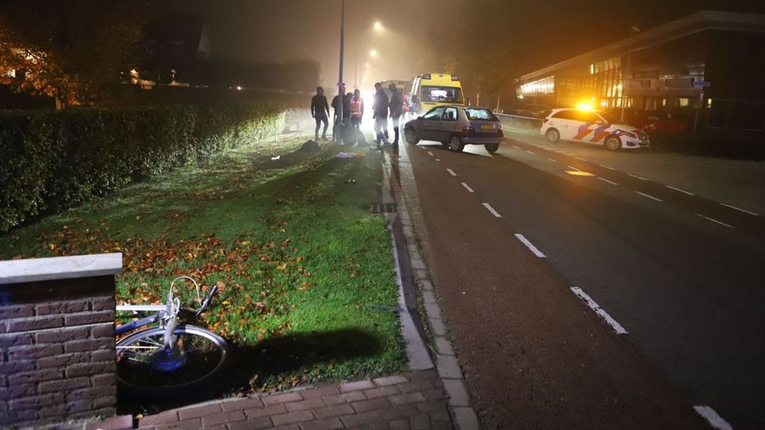 De aangereden fietser is overleden aan zijn verwondingen.