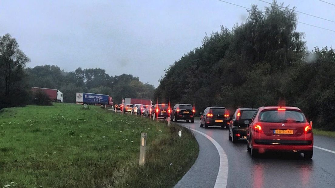 File na ongeluk op A1 tussen Duitse grens en Hengelo