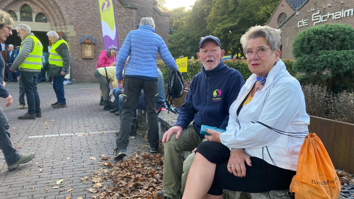 Connie huilt tranen met tuiten: door artrose moet ze Wandelvierdaagse staken