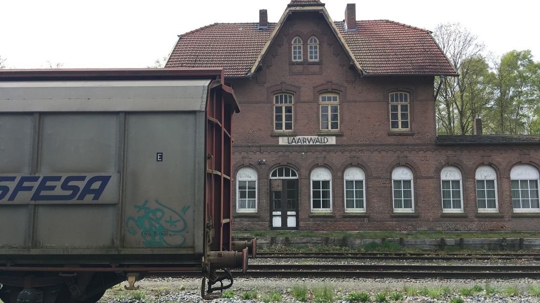 Het oude station Laarwald van de Bentheimer Eisenbaan vlak bij Coevorden.