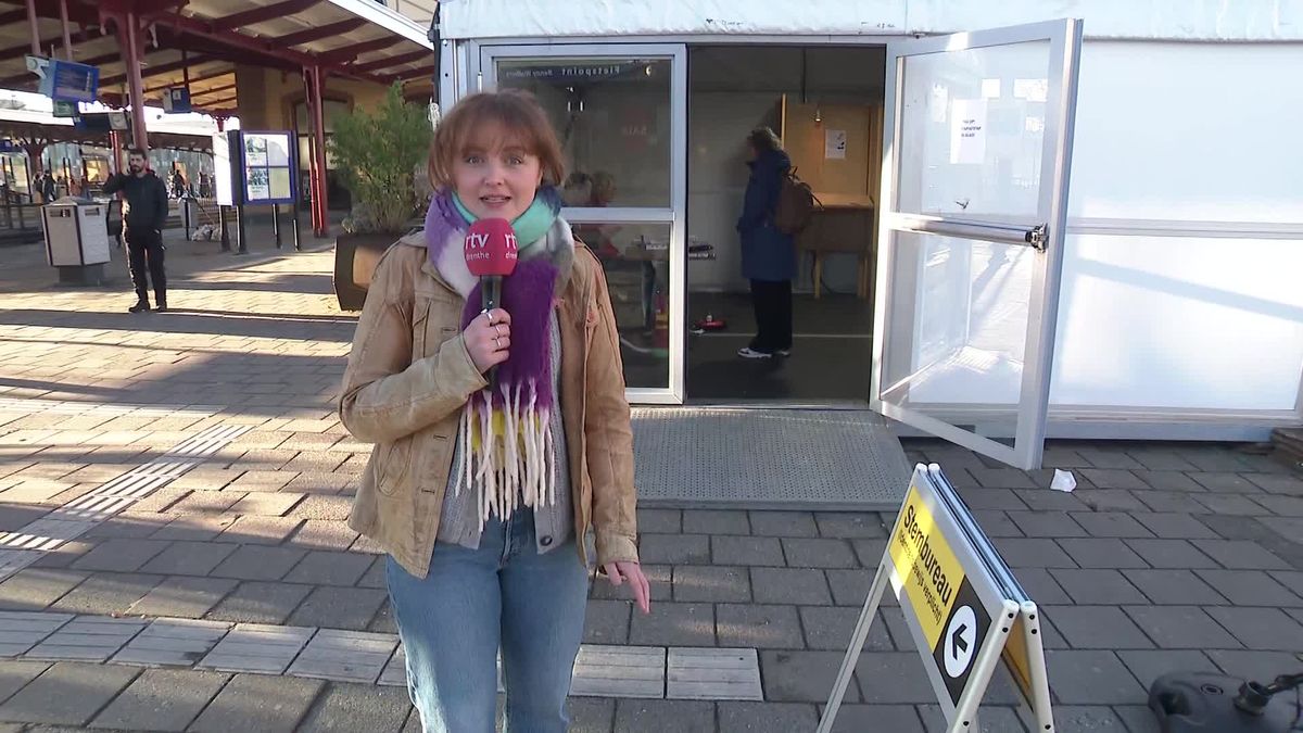 Treinreizigers in Meppel konden op het station stemmen