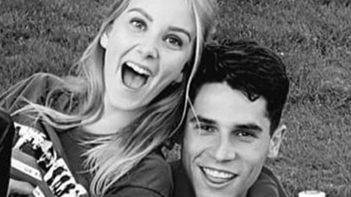 Van dansen op de bar in Bulgarije naar samenwonen in België: Het verhaal van Ester uit Rohel