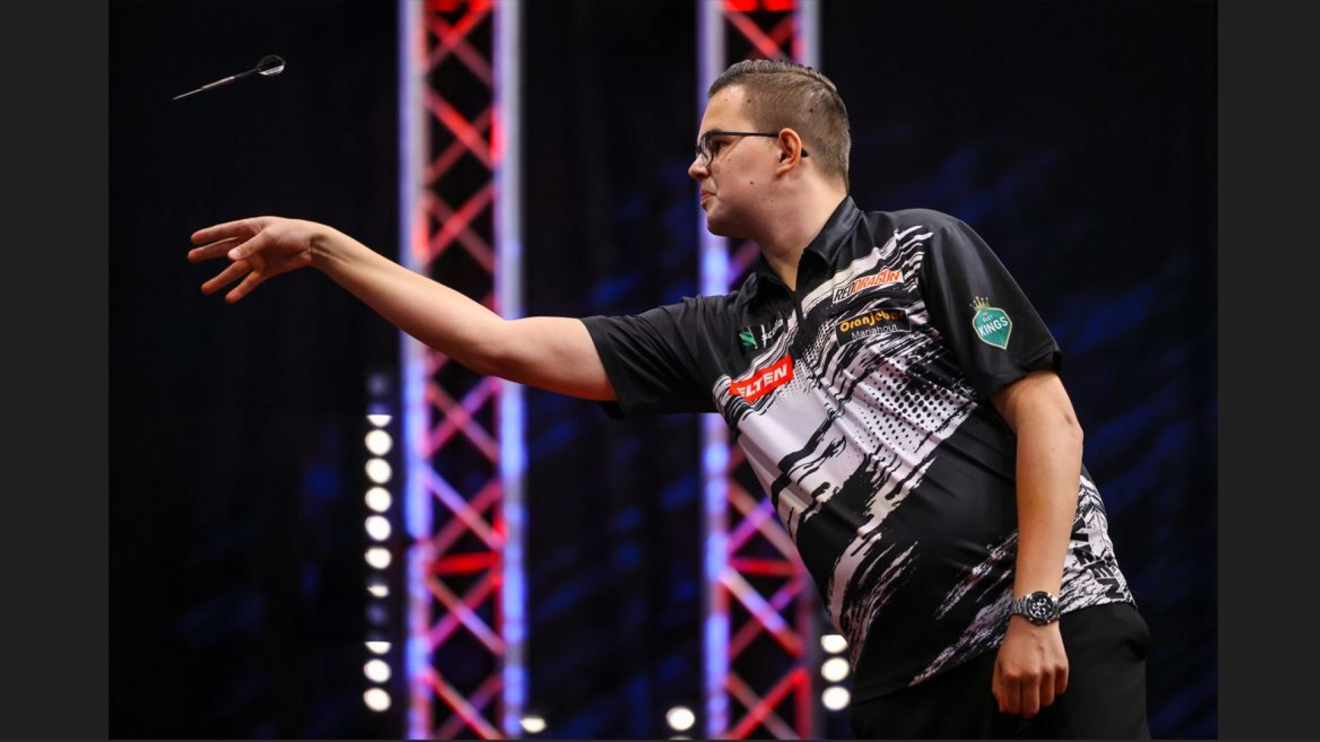 Gian van Veen: de jongste Europees kampioen darten ooit