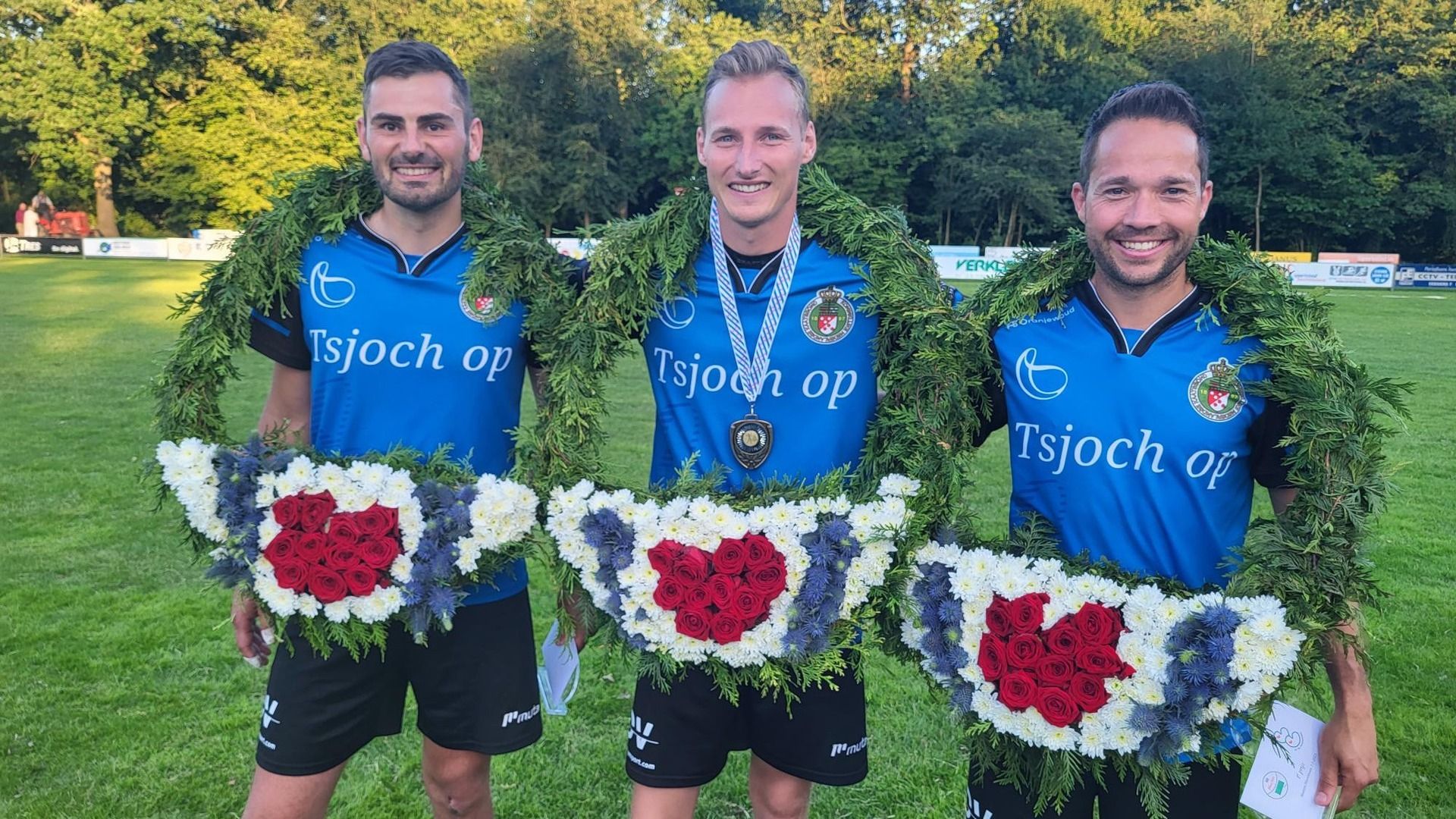 Het partuur van Tjisse Steenstra met de kransen